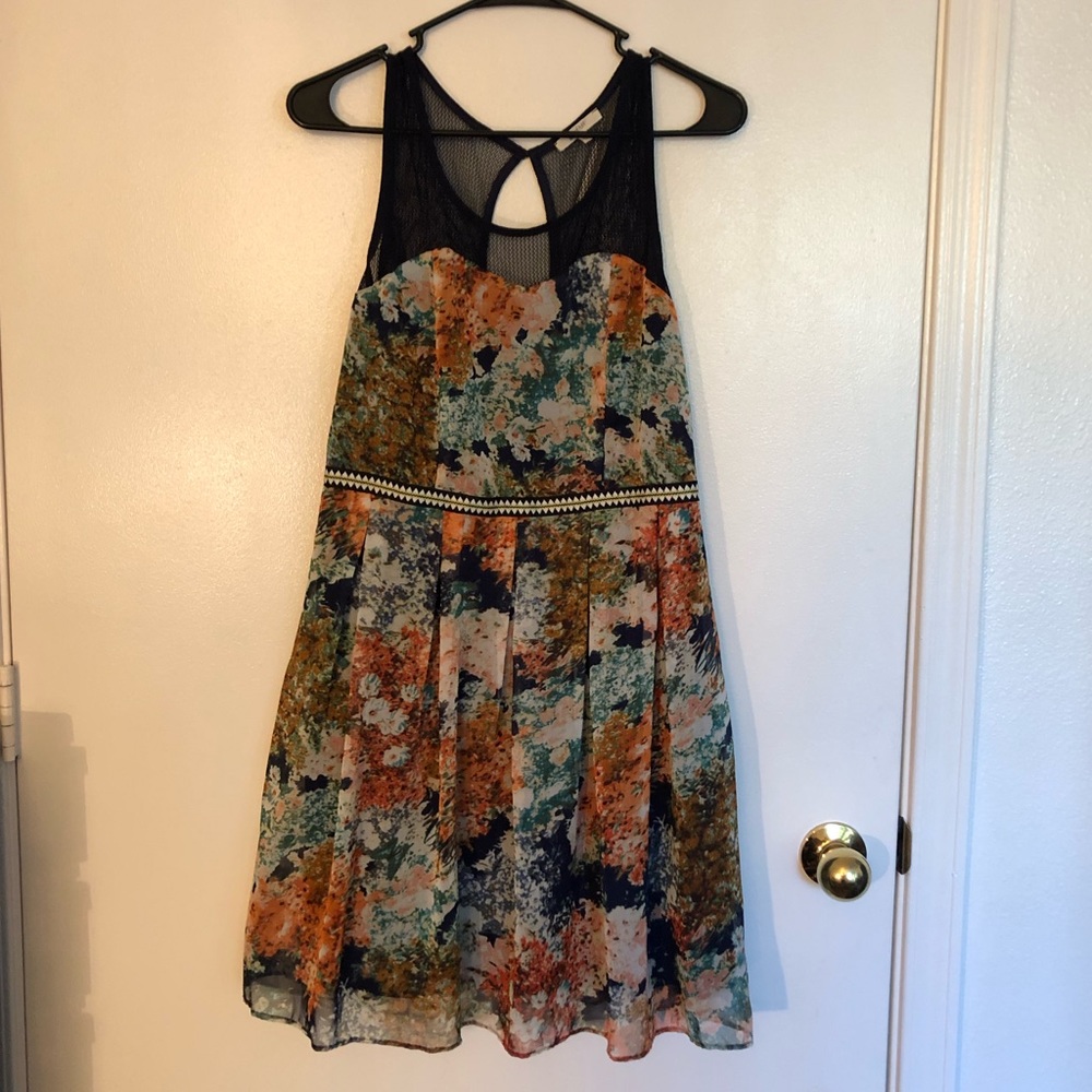 ✨3/$15 NWOT Mystree Dress (women's M)